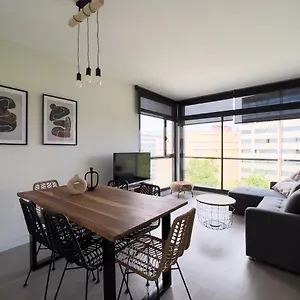 Chicstays Olimpica , Barcelona Spain